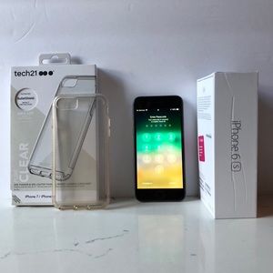 IPhone 6S 32gig  case, reposition-able pop lock